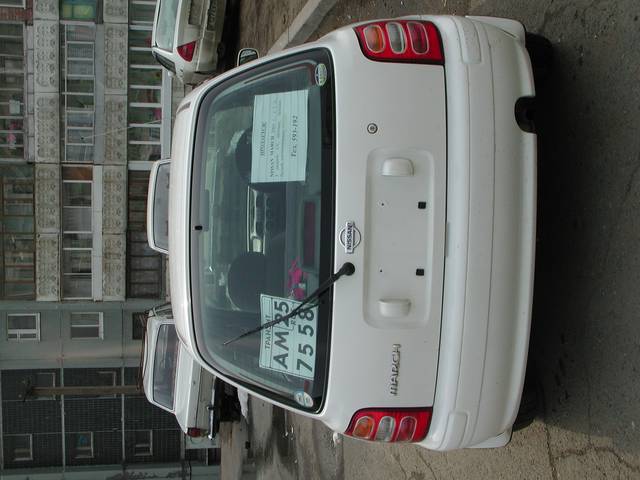 2001 Nissan March