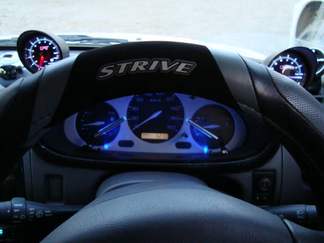 2001 Nissan March
