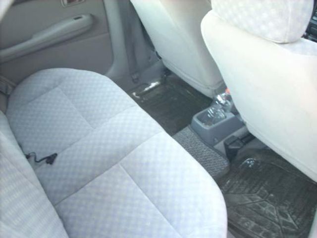 2001 Nissan March