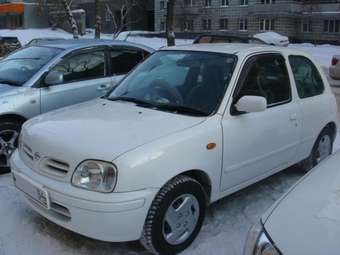 Nissan March