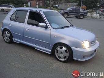 2001 Nissan March