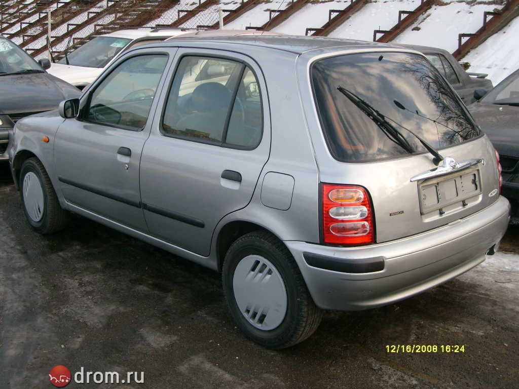 2001 Nissan March
