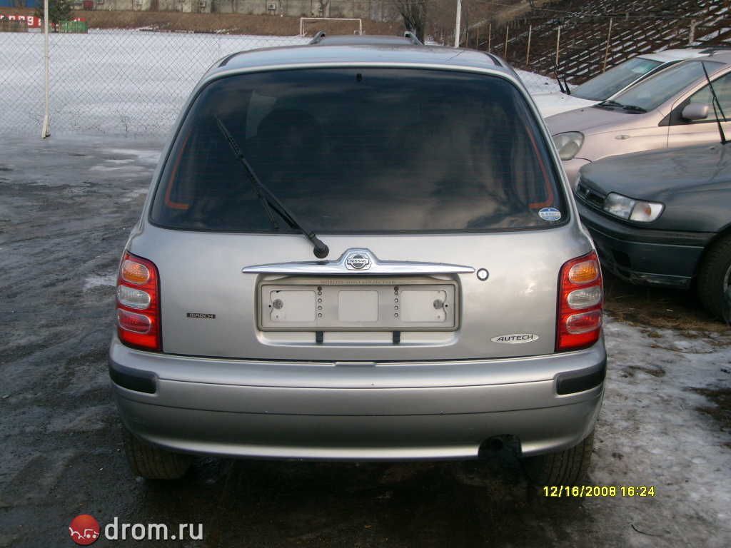 2001 Nissan March
