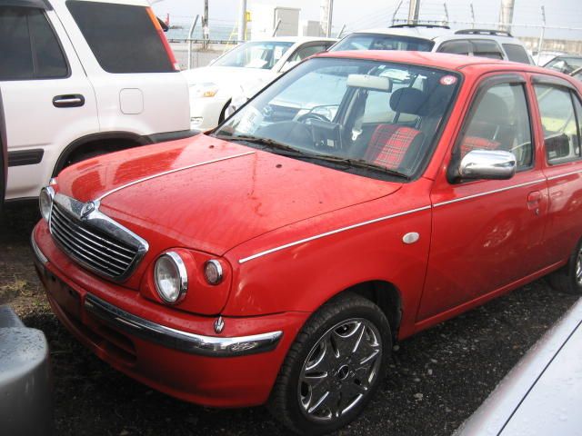 2001 Nissan March