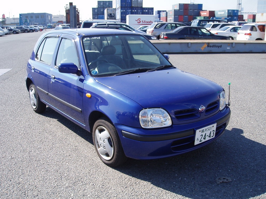 2001 Nissan March Pics