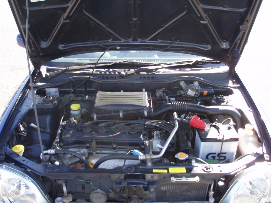 2001 Nissan March Pictures