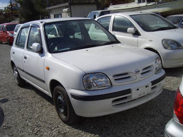 2001 Nissan March