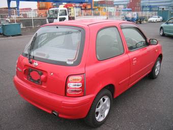 2001 Nissan March Pictures