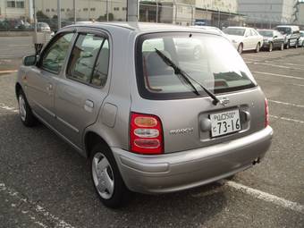 2001 Nissan March Pictures