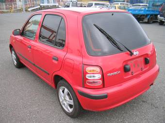 2001 Nissan March Photos
