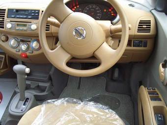 2001 Nissan March Photos