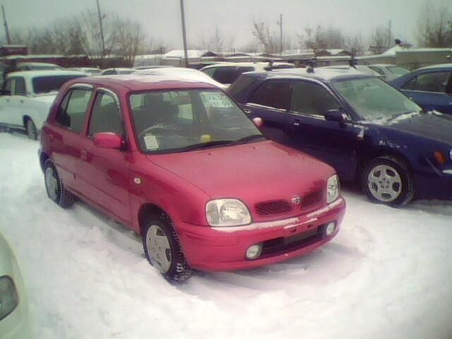 2001 Nissan March