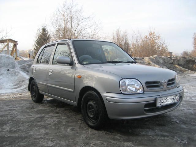 2001 Nissan March