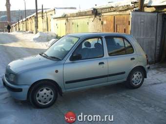 2001 Nissan March Photos