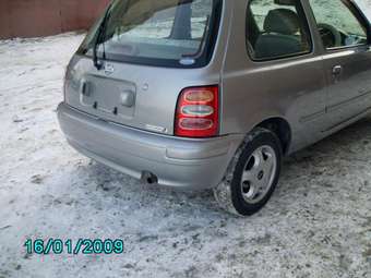 2001 Nissan March Pictures