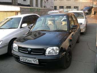 2001 Nissan March Pictures