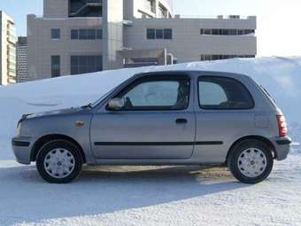 2001 Nissan March Photos