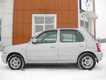 2001 Nissan March Images