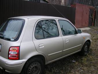 2001 Nissan March Images