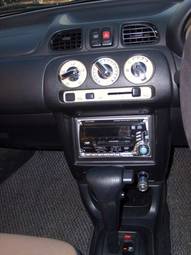 2001 Nissan March Pictures