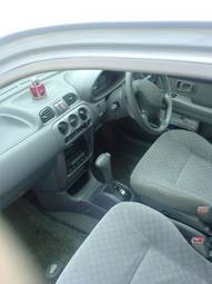 2001 Nissan March Photos
