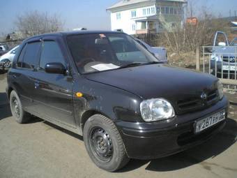 2001 Nissan March Pics