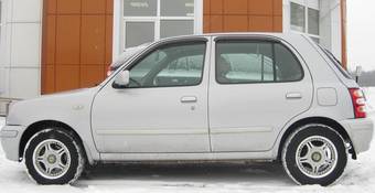 2001 Nissan March Pictures