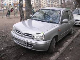 2001 Nissan March Photos