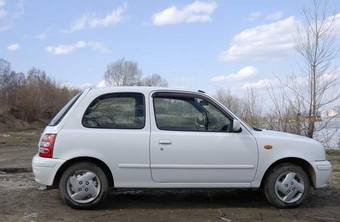 2001 Nissan March Pics