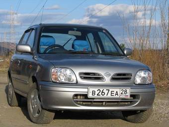 2001 Nissan March Photos