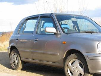 2001 Nissan March Photos