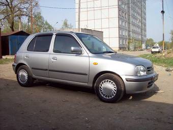2001 Nissan March Photos
