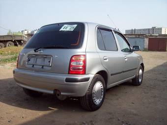 2001 Nissan March Wallpapers