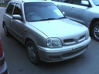2001 Nissan March Pictures