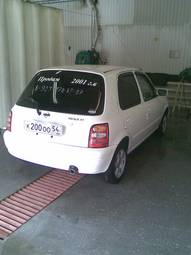 2001 Nissan March Pictures