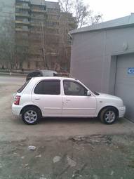 2001 Nissan March Wallpapers