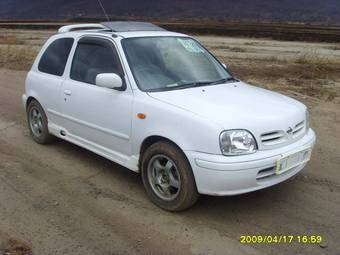 2001 Nissan March Photos
