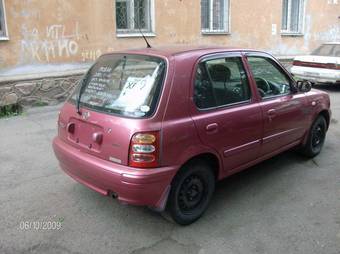 2001 Nissan March Pictures