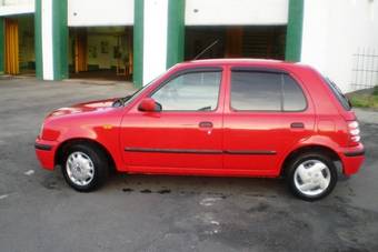 2001 Nissan March Pictures