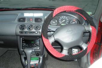 2001 Nissan March Photos