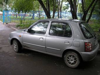 2001 Nissan March Pictures