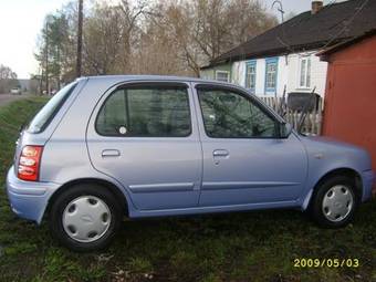 2001 Nissan March Photos