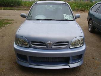 2001 Nissan March Photos