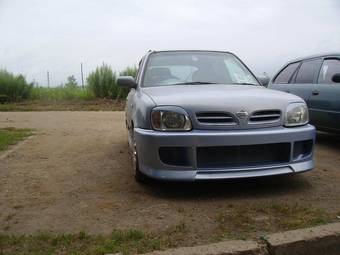 2001 Nissan March Photos