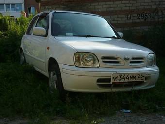 2001 Nissan March Photos