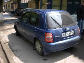 2001 Nissan March Pictures