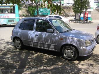 2001 Nissan March Photos
