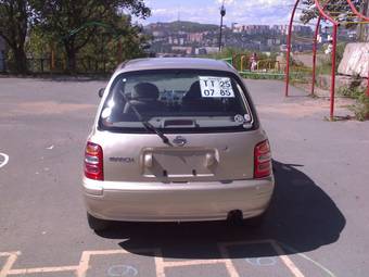 2001 Nissan March Pictures