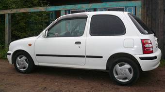 2001 Nissan March Pictures