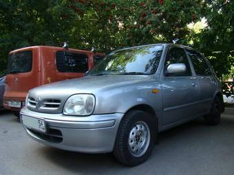 2001 Nissan March Photos